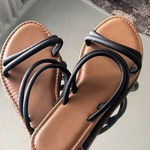 Women’s Sandals